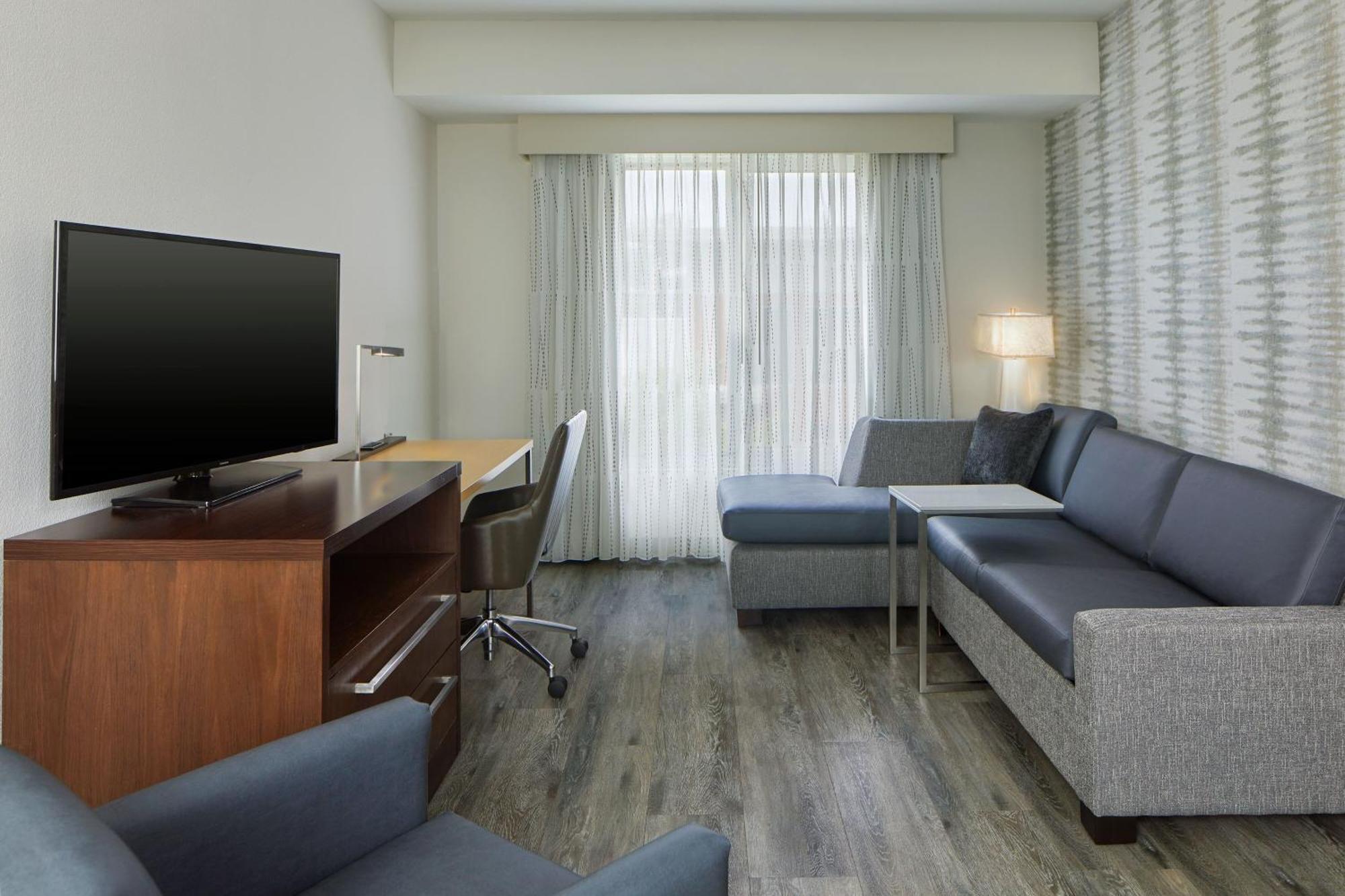 Residence Inn Atlanta Perimeter Center Dunwoody Esterno foto